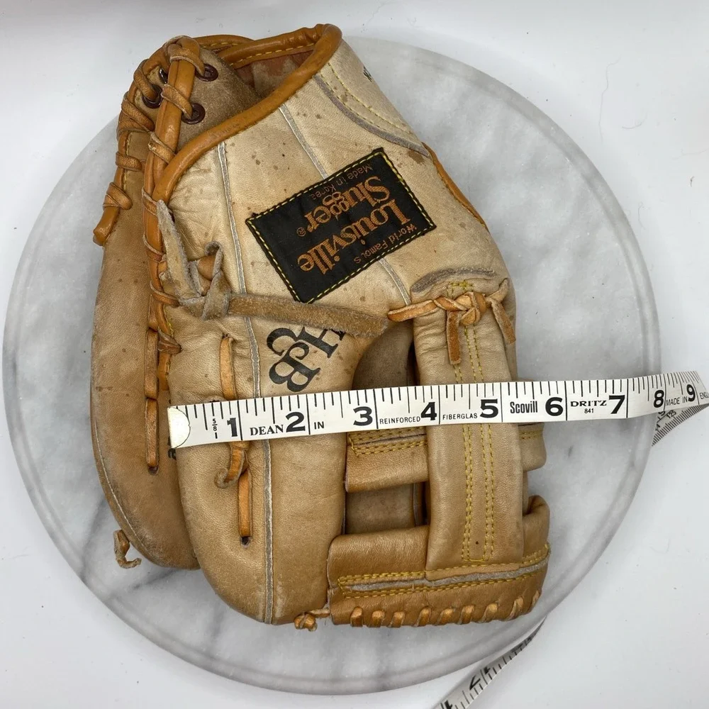 Louisville Slugger LSG44 Glove Graig Nettles Autographed RHT Y4418 Baseball Mitt